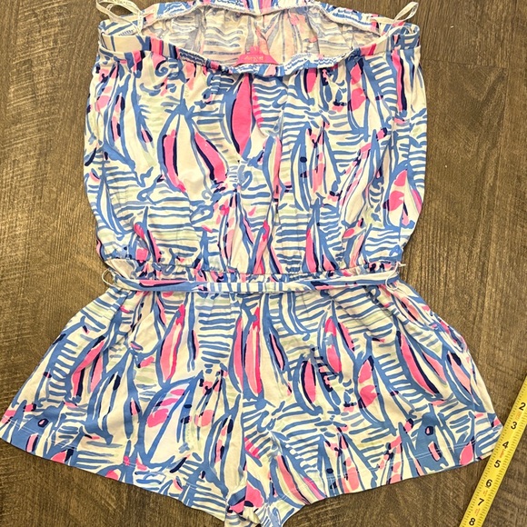 Lilly Pulitzer Ritz Romper size Large - Picture 6 of 8